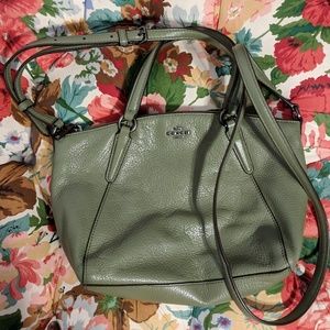 Small Coach crossbody bag